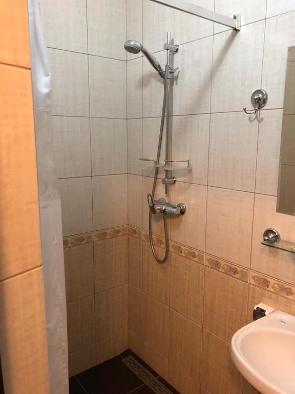 Гостевой дом Guest Hotel Platan Кучугуры