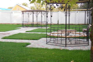 Гостевой дом Платан Кучугуры-0