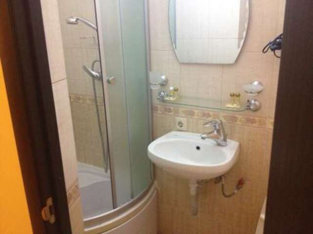 Гостевой дом Платан Кучугуры-32